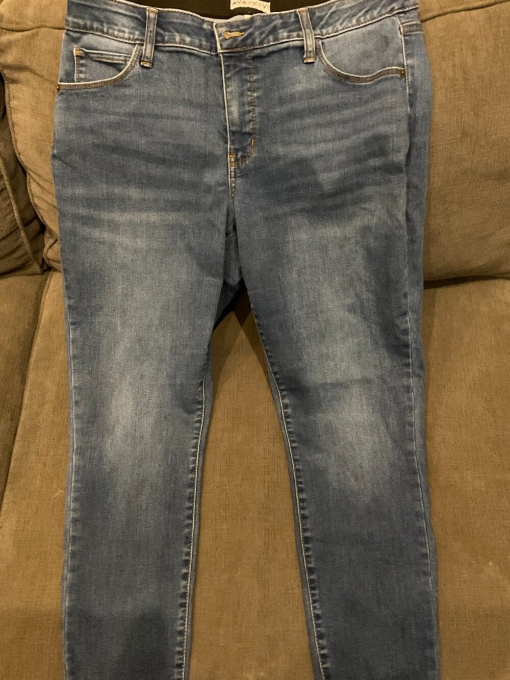 Ava & Viv High Rise Skinny Jeans | Grey Blue Wash | Size 14W | Plus | Like New - Picture 2 of 4